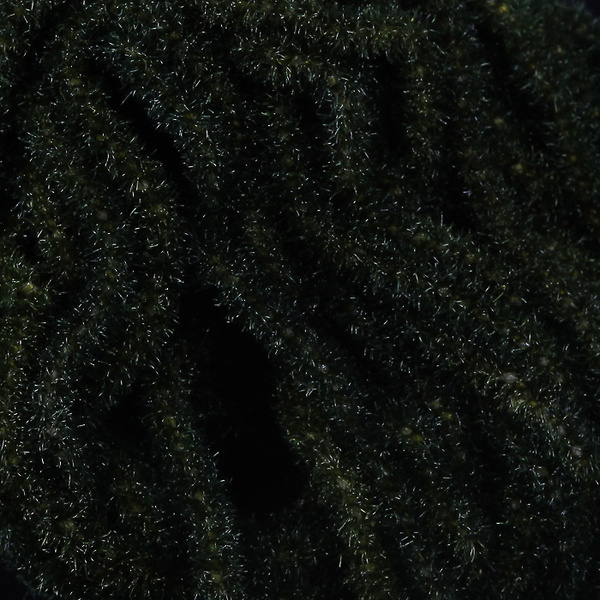 Hareline Trilobal Antron Chenille Large